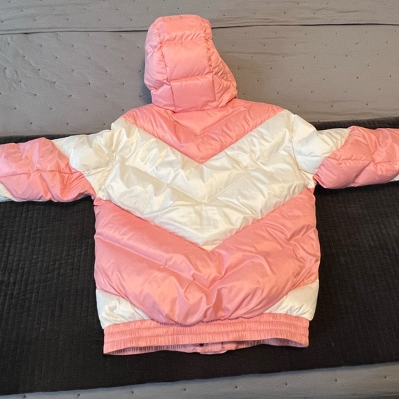 Perfect Moment Ski / Winter Jacket - Picture 4 of 13